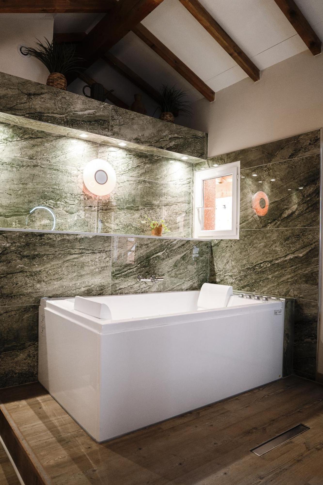 Appart Hotel Le 8 La Suite & Spa - Parking Gratuit - Mâcon Εξωτερικό φωτογραφία